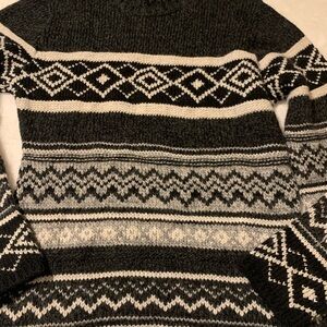 Vintage Kathy Ireland WOOL BLEND Sweater Turtleneck, Black,Ivory, Gray EUC Warm!